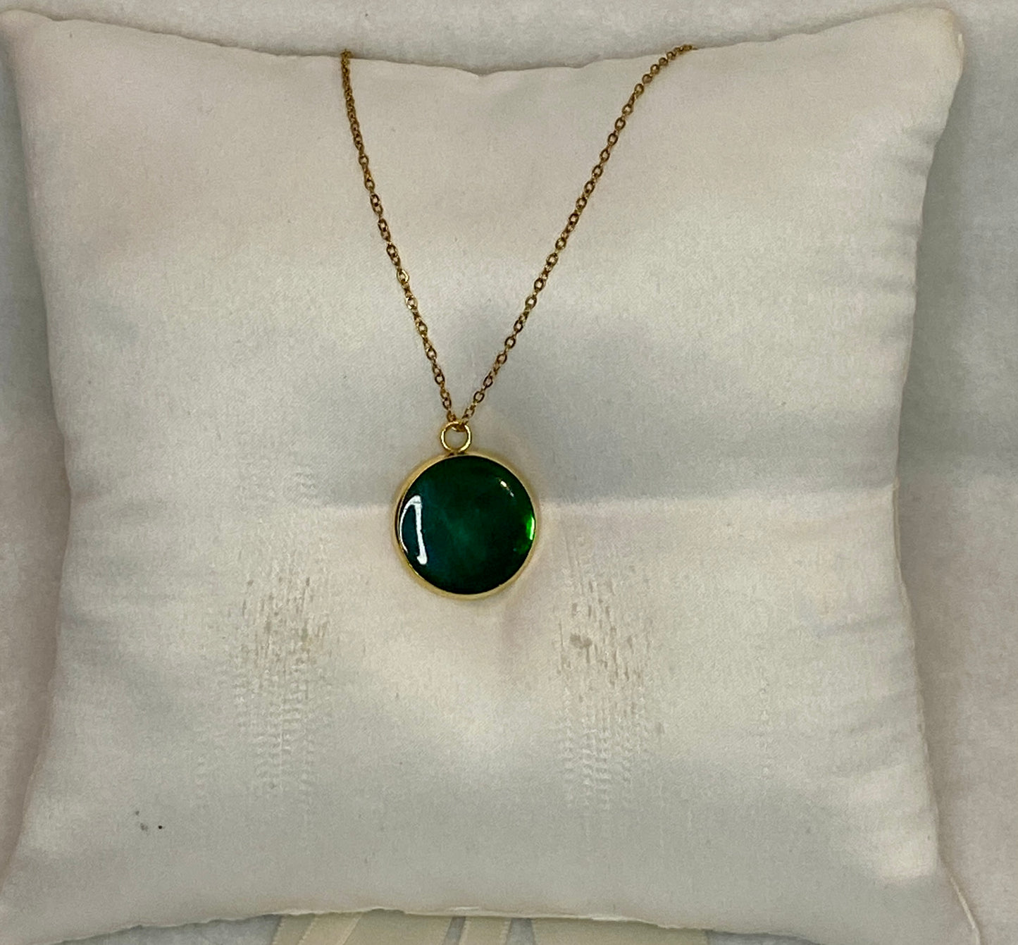 Collier Médaillon Or